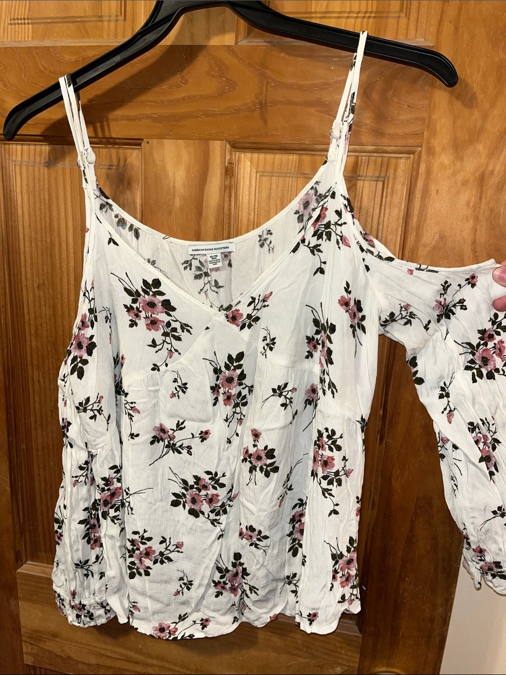 American Eagle Outfitters White Floral Cold-Shoulder Spaghetti Strap Camisole